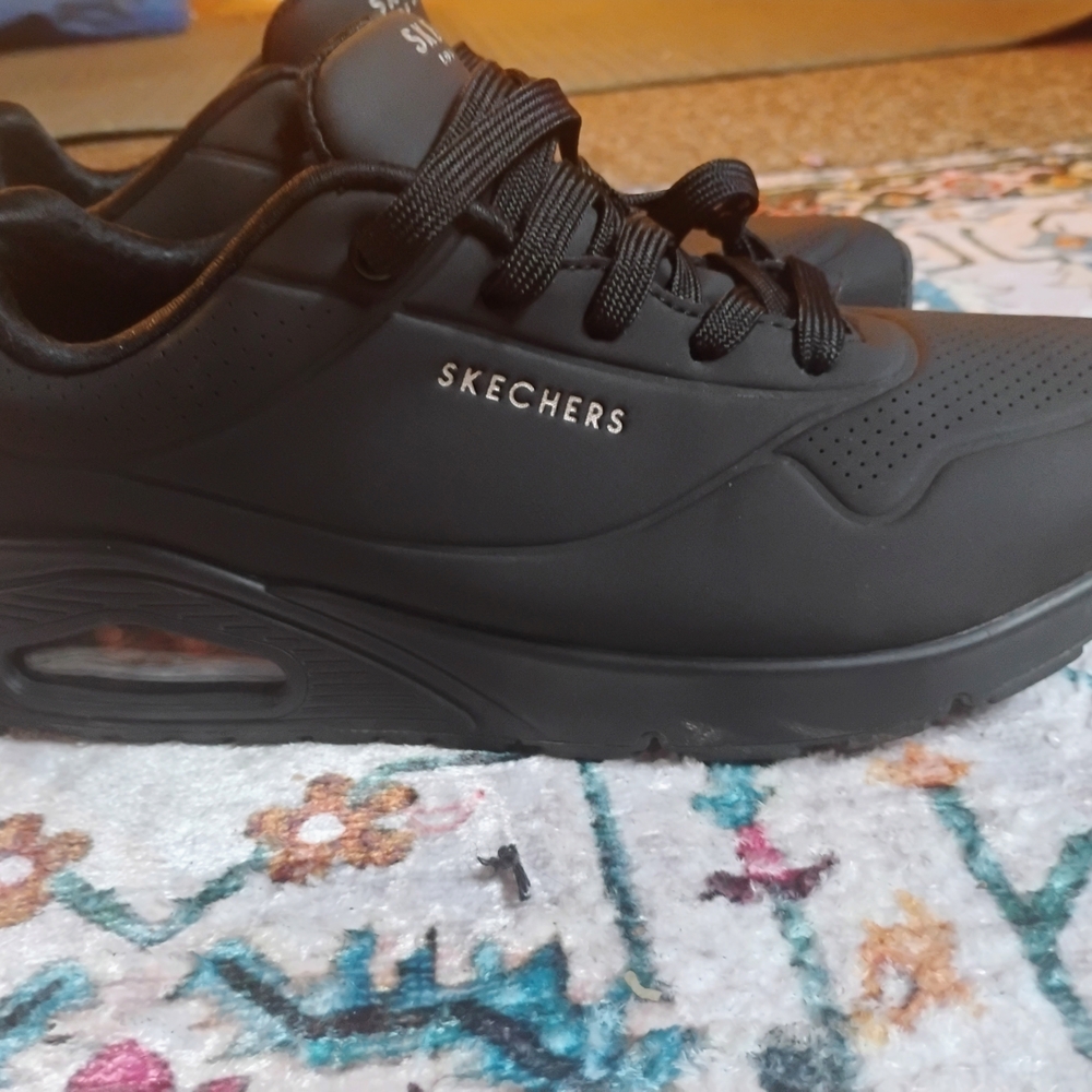 Skechers Uno Women 9.5 W Black